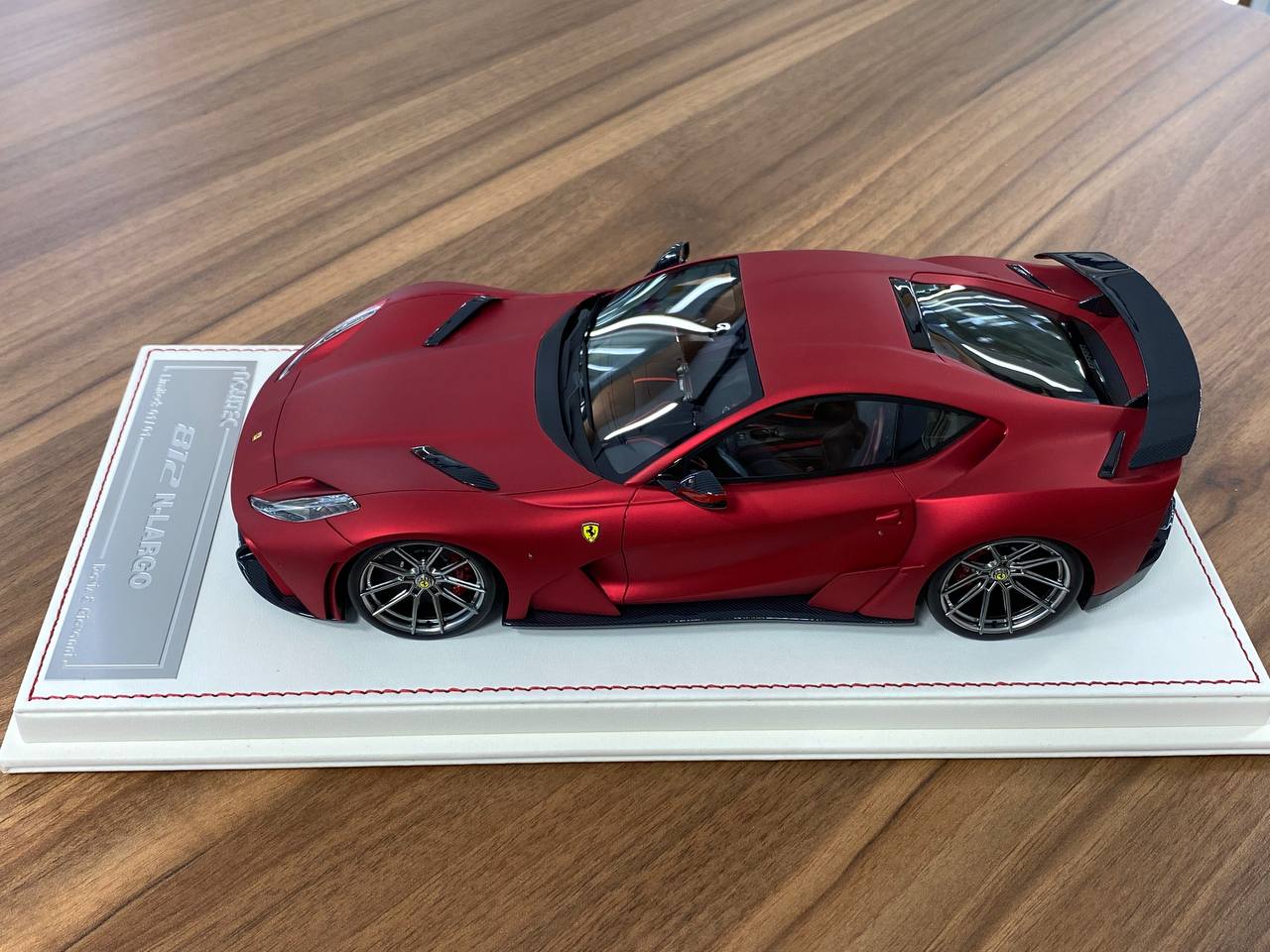 1:18 Resin – Davis & Giovanni Ferrari 812 N-Largo Novitec Matt Red Limited 1 of 1