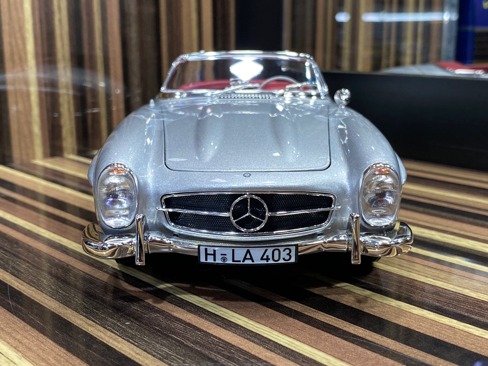 1/18 Diecast Mercedes-Benz 300SL Roadster 1957 Silver Model car by Norev