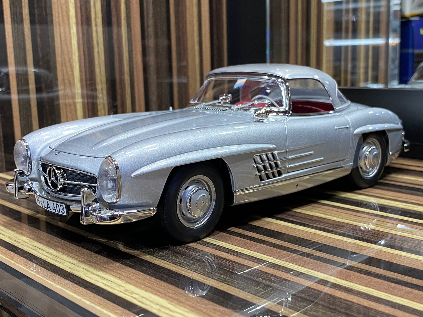 1/18 Diecast Mercedes-Benz 300SL Roadster 1957 Silver Model car by Norev