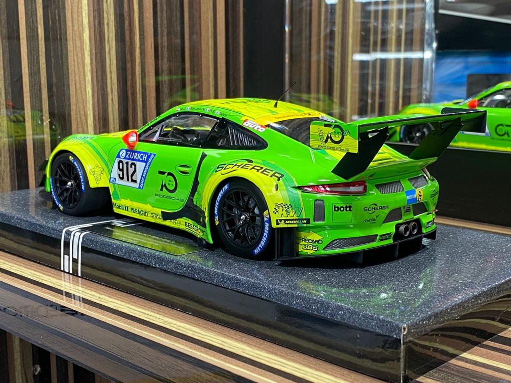 Porsche 911 GT3 R 24h Nurburgring 2018 1/18 Triplenine