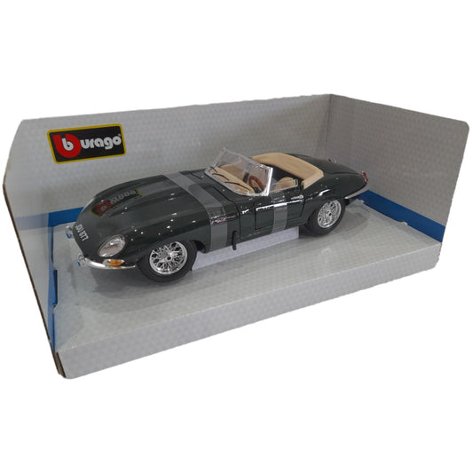 Jaguar E-Type Cabriolet Black 1/18 Diecast car by Bburago
