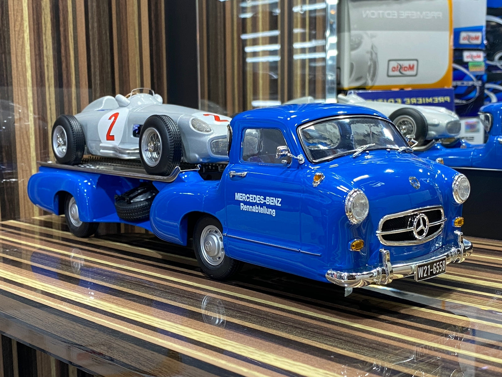 Mercedes-Benz W21 Das Blaue Wunder 1/18 by Werk88 – dturman.com