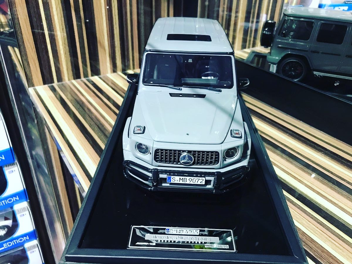 1/18 Diecast Miniature Mercedes-Benz G-Class G63 AMG Diecast car by IVY Models Model Car
