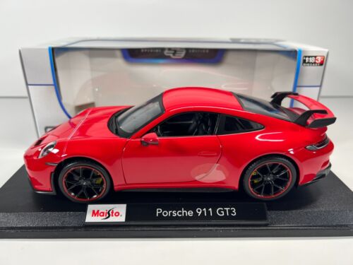 Porsche 911 GT3 Red 1/18 Diecast Model car by Maisto