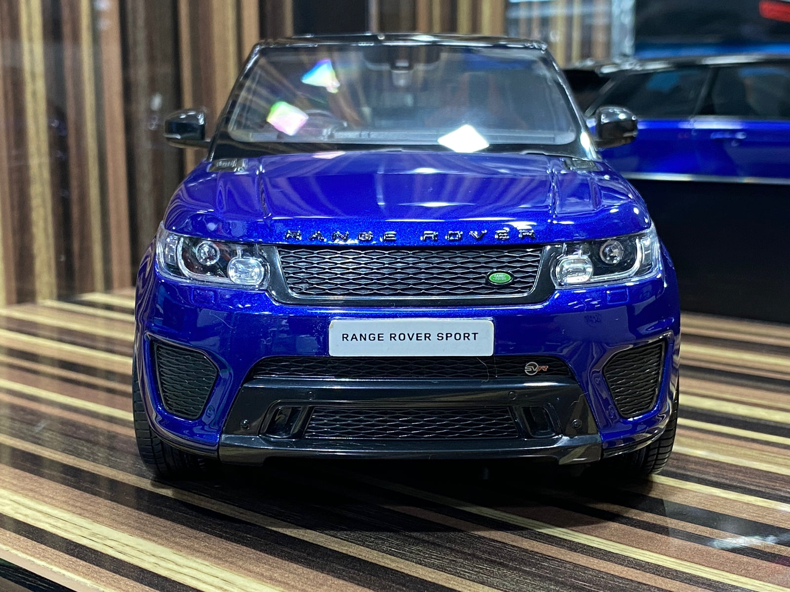 Range Rover Scale Model 1/18 Diecast Land Rover Range Rover Sport SVR Blue Kyosho Scale Model ...