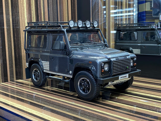 1/18 Diecast Land Rover Defender 90  Grey Kyosho Scale Model Car