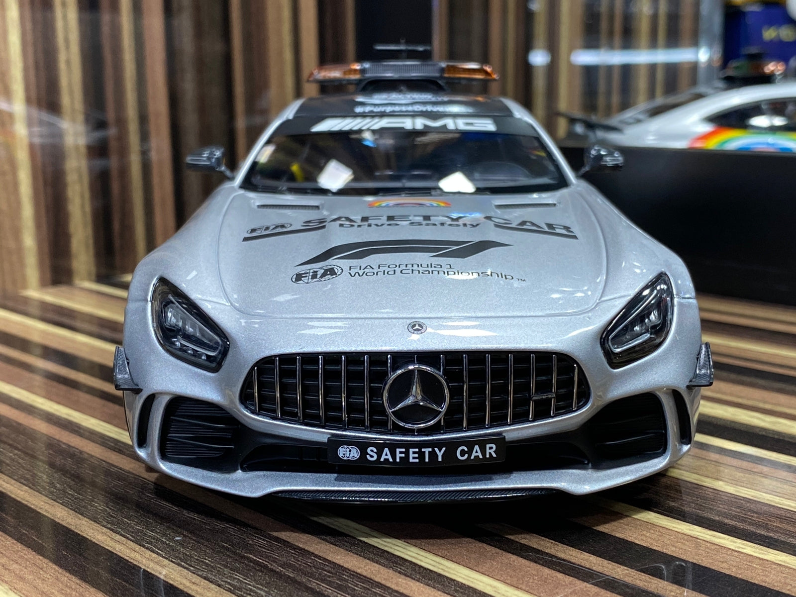 1/18 Resin Mercedes-Benz AMG GTR - 2020 F1 Safety Car by Minichamps