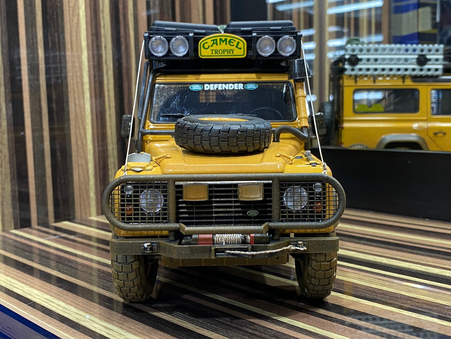 1/18 Diecast Land Rover Defender 110 "Camel Trophy Sabah-Malaysia" Dirty Version 1993 Yellow Almost Real Model Car