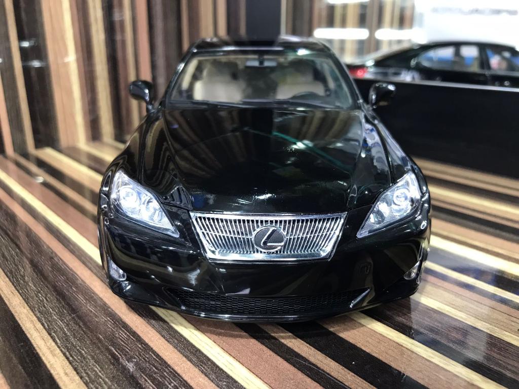 Lexus Scale Is 1/18 Diecast Lexus IS350 Black AUTOart Scale Model Car – dturman.com