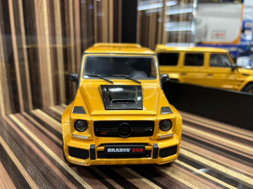 1/18 Resin Mercedes-Benz Brabus 850 G-class Gold Model Car by GT Spirit