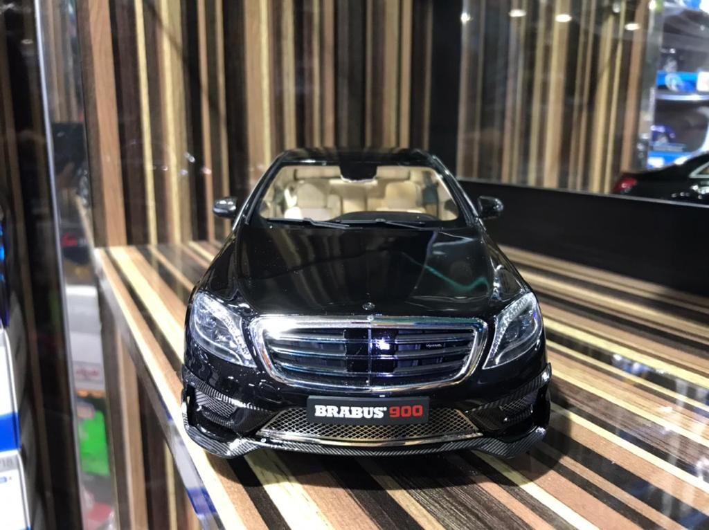 1/18 Resin Mercedes-Benz Brabus 900 Black Model Car by GT Spirit