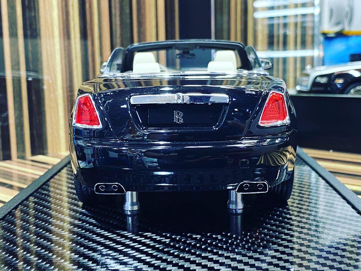 Rolls-Royce Dawn 1/18 Diecast Car by SC models