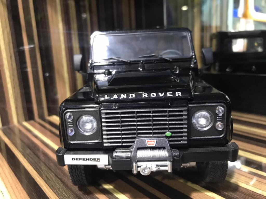 Land Rover Defender 90 Kyosho