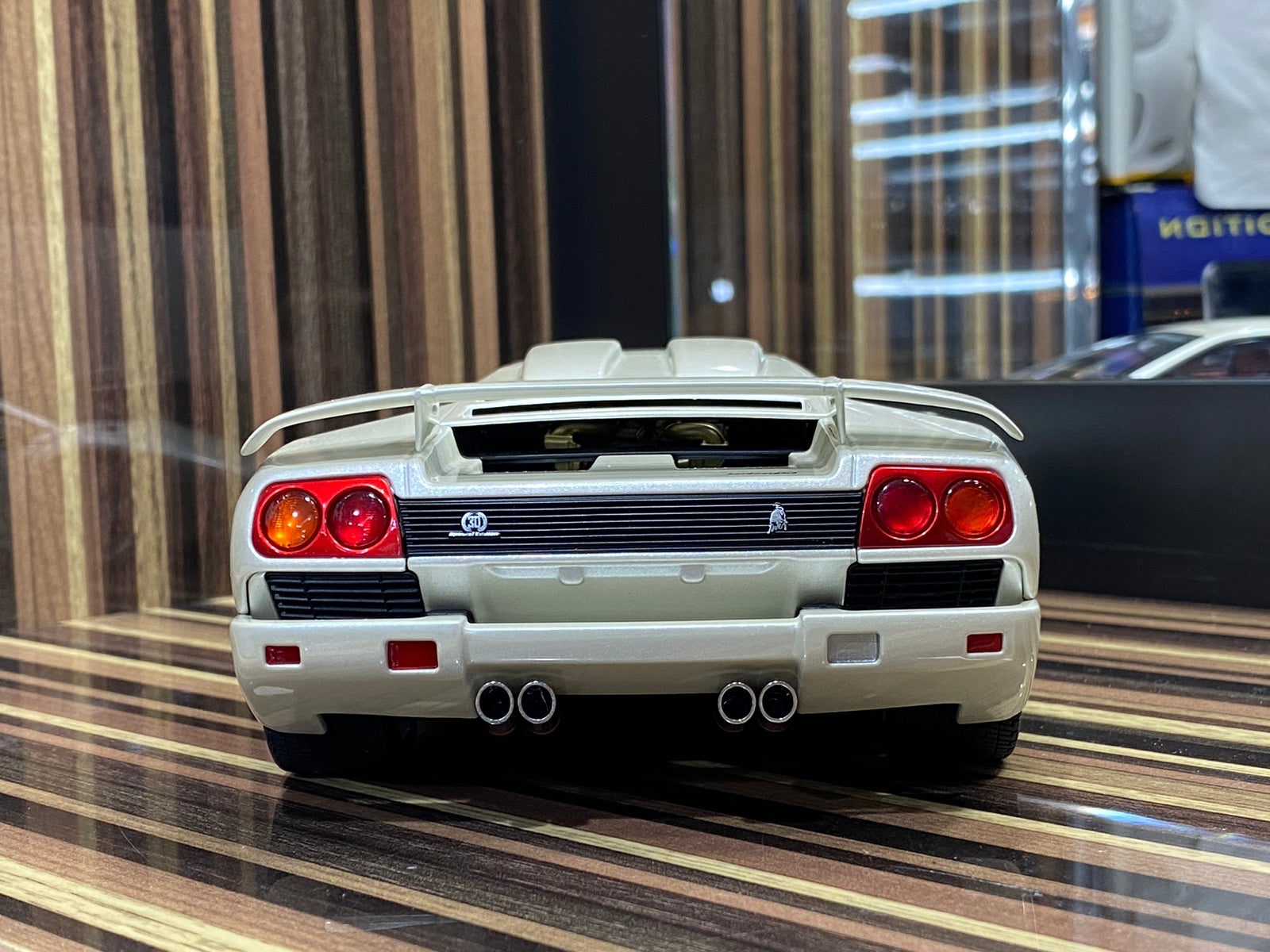 1/18 Diecast Lamborghini Diablo SE30 JOTA White AUTOart Scale Model Car