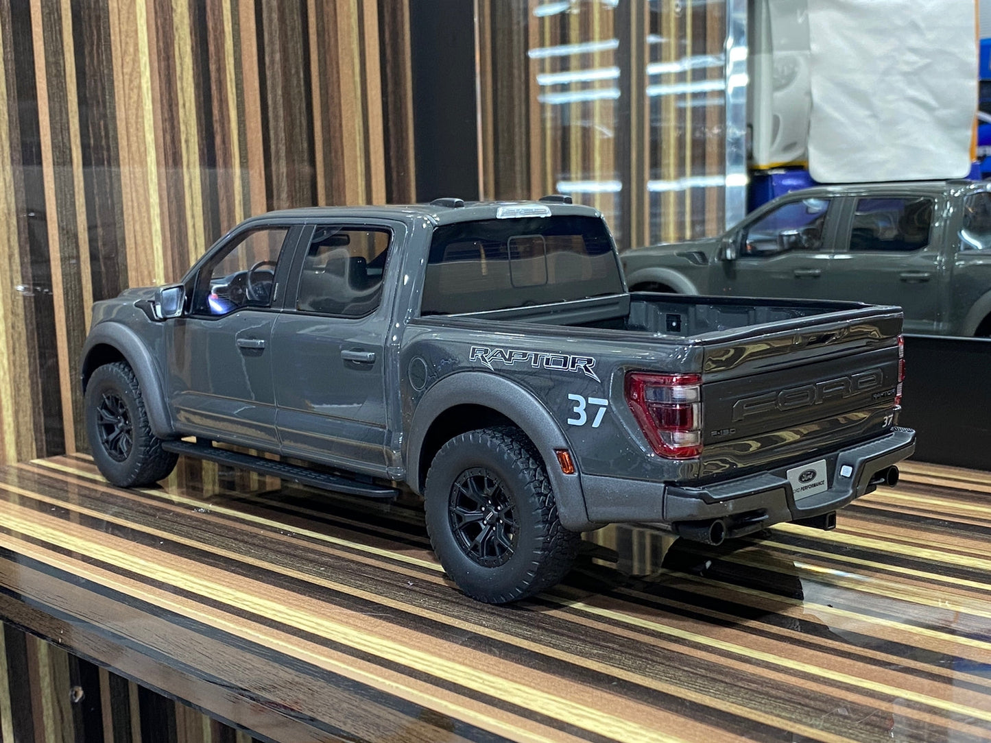 1/18 Diecast Ford F-150 Raptor 2022 Grey by GT Spirit Scale Model Car ...