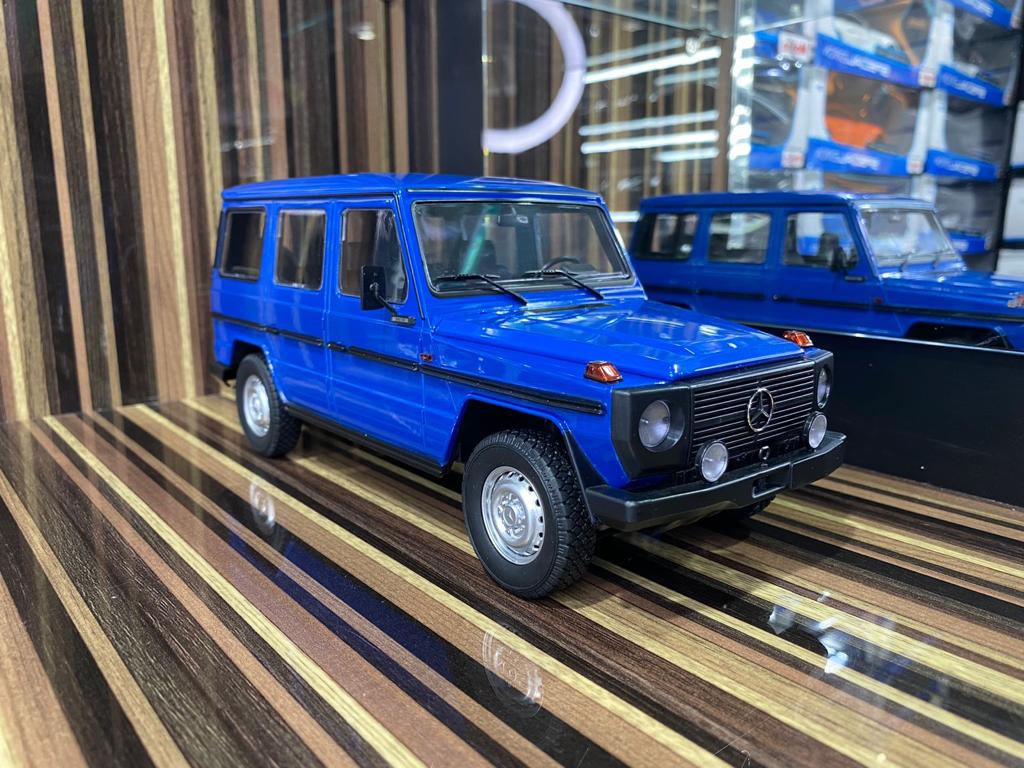 Mercedes-Benz G-Model LWB Minichamps