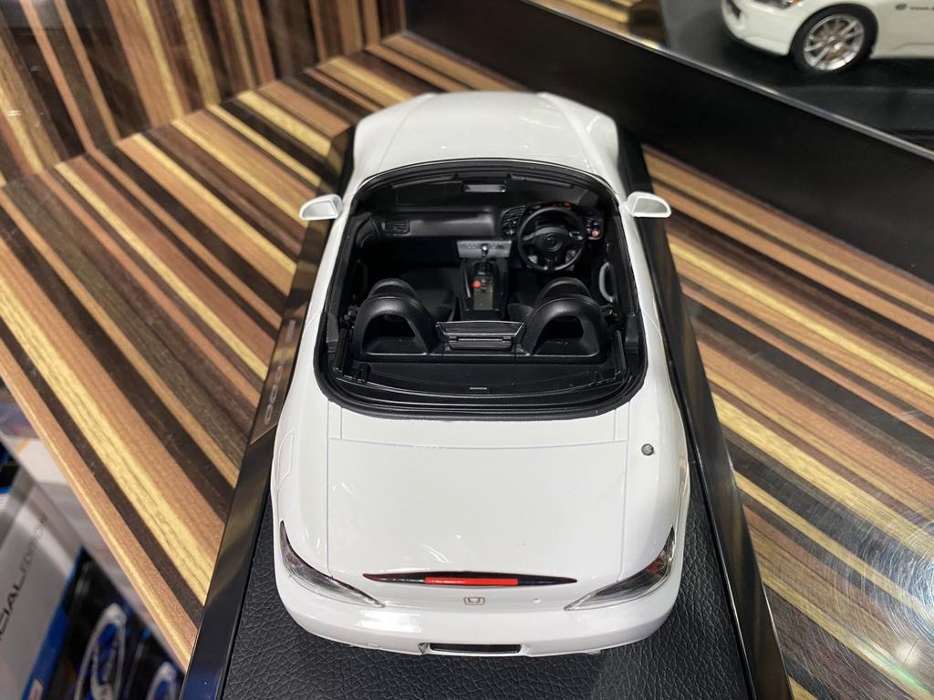 1/18 Resin Honda S2000 Model Car by Hobby Japan