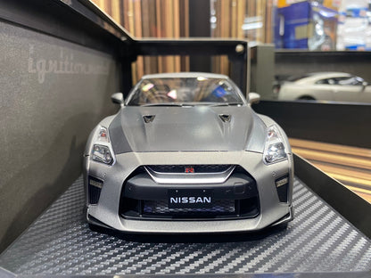 1/18 Diecast Nissan GT-R R35 Grey Ignition model Miniature Car