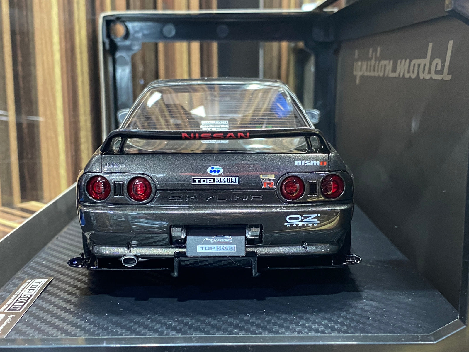 1/18 Diecast Nissan Skyline GT-R R32. Grey Metallic Ignition model Miniature Car