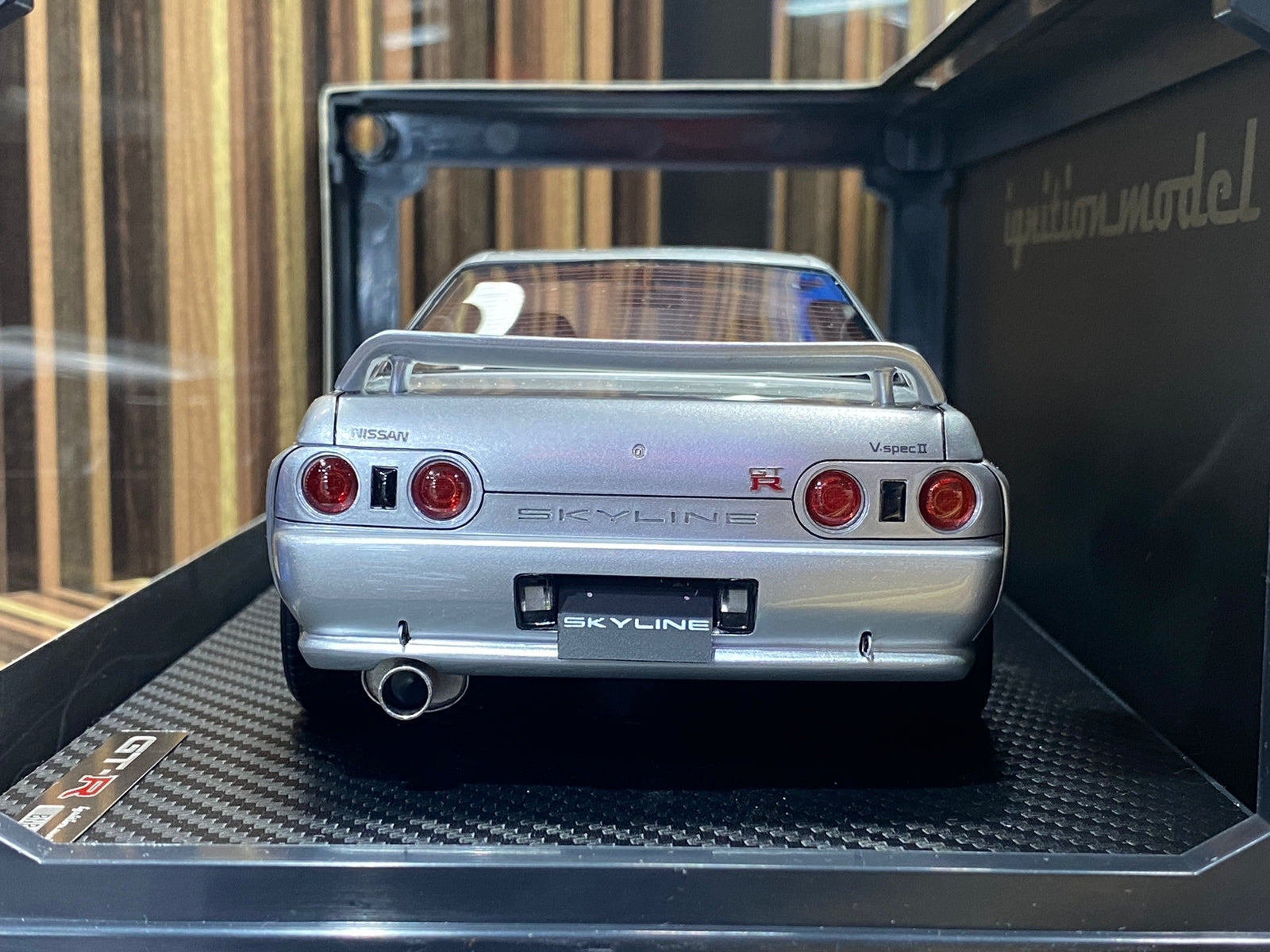 1/18 Diecast Nissan Skyline GT-R R32 Ignition model Miniature Car