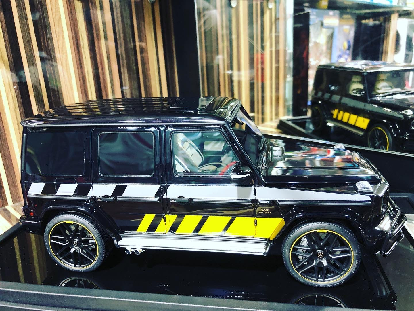 Mercedes-Benz G-Class G63 AMG W463 V8 Biturbo 2019 MotorHelix Cigarette Edition