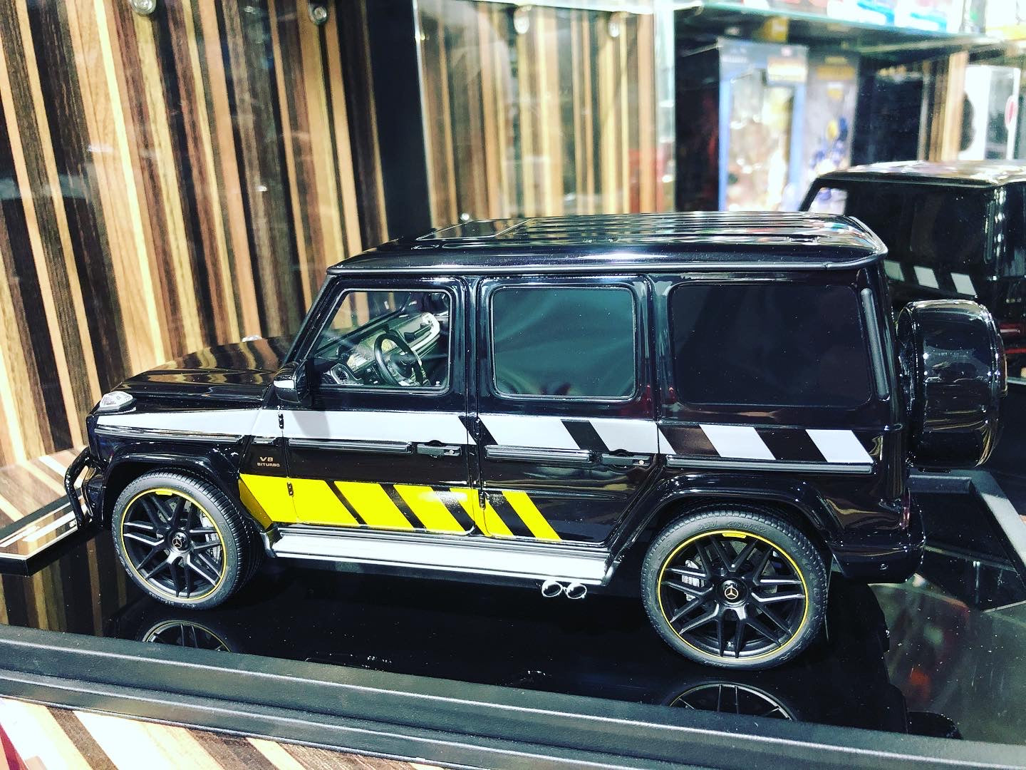 Mercedes-Benz G-Class G63 AMG W463 V8 Biturbo 2019 MotorHelix Cigarette Edition