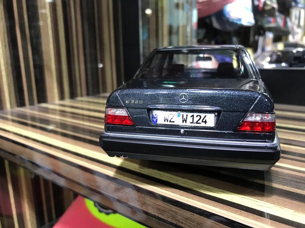 Mercedes-Benz E320 W124 iScale