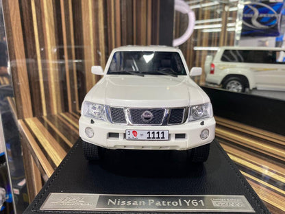 1/18 Diecast Nissan Patrol Safari Y61 Custom White IVY Models Scale Model Car