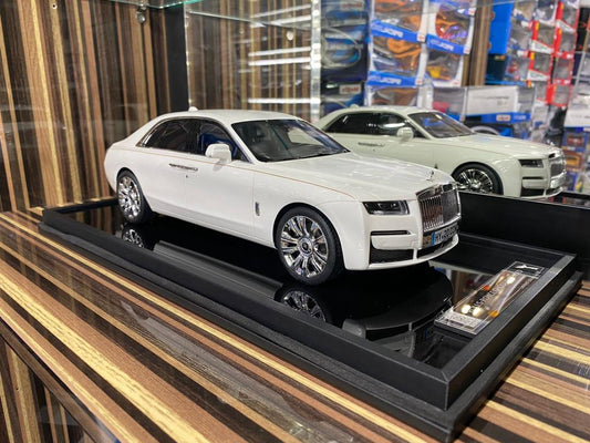 Rolls-Royce Ghost EWB Motorhelix