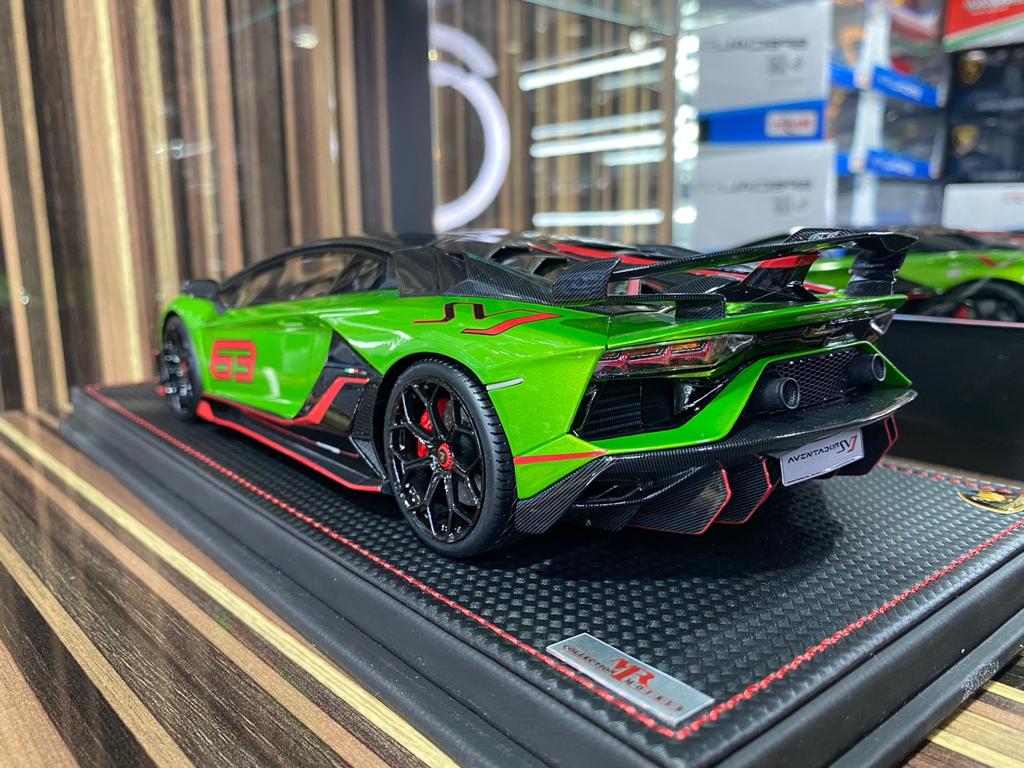 1/18 Resin Lamborghini Aventador SVJ Green by MR