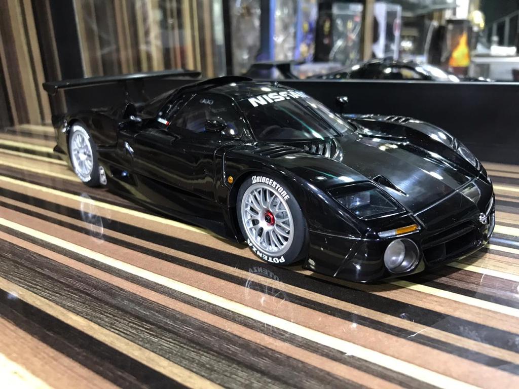 1/18 Diecast Nissan R390 GTI Black AUTOart Scale Model Car – dturman.com