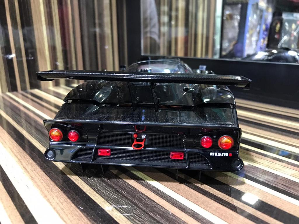 1/18 Diecast Nissan R390 GTI Black AUTOart Scale Model Car – dturman.com