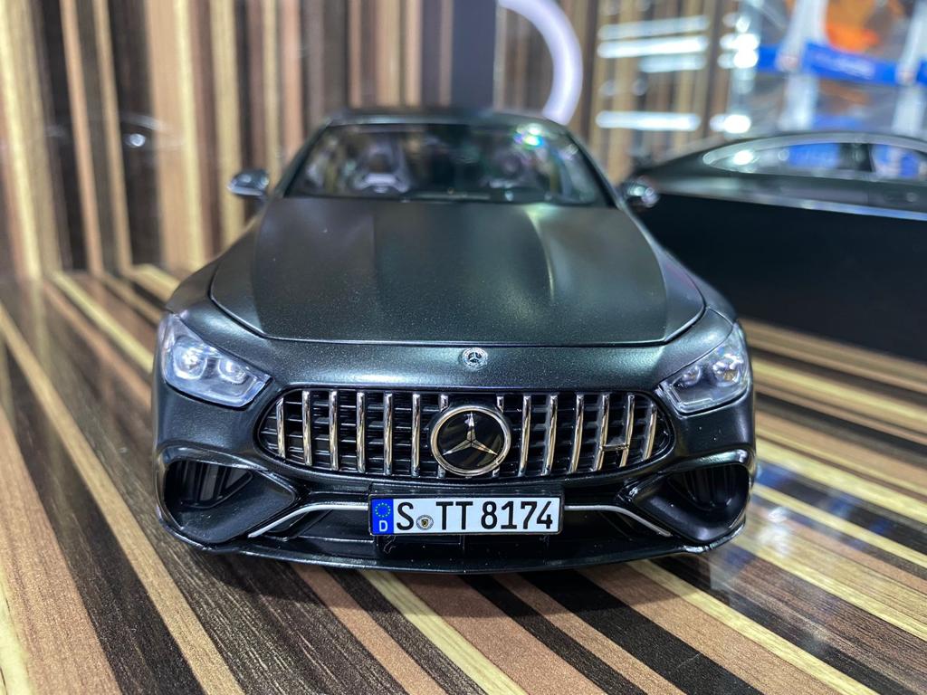 1/18 Diecast Mercedes-Benz GT 63S 4Matic Dark Grey Norev Scale Model Car