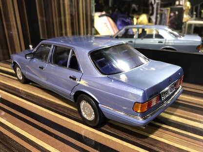 1/18 Diecast Mercedes-Benz 560 SEL 1991 Blue Norev Scale Model Car