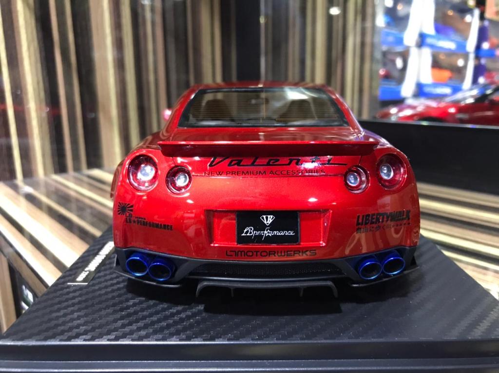 Nissan GT-R R35 Liberty Walk 1/18 Red One Model – dturman.com