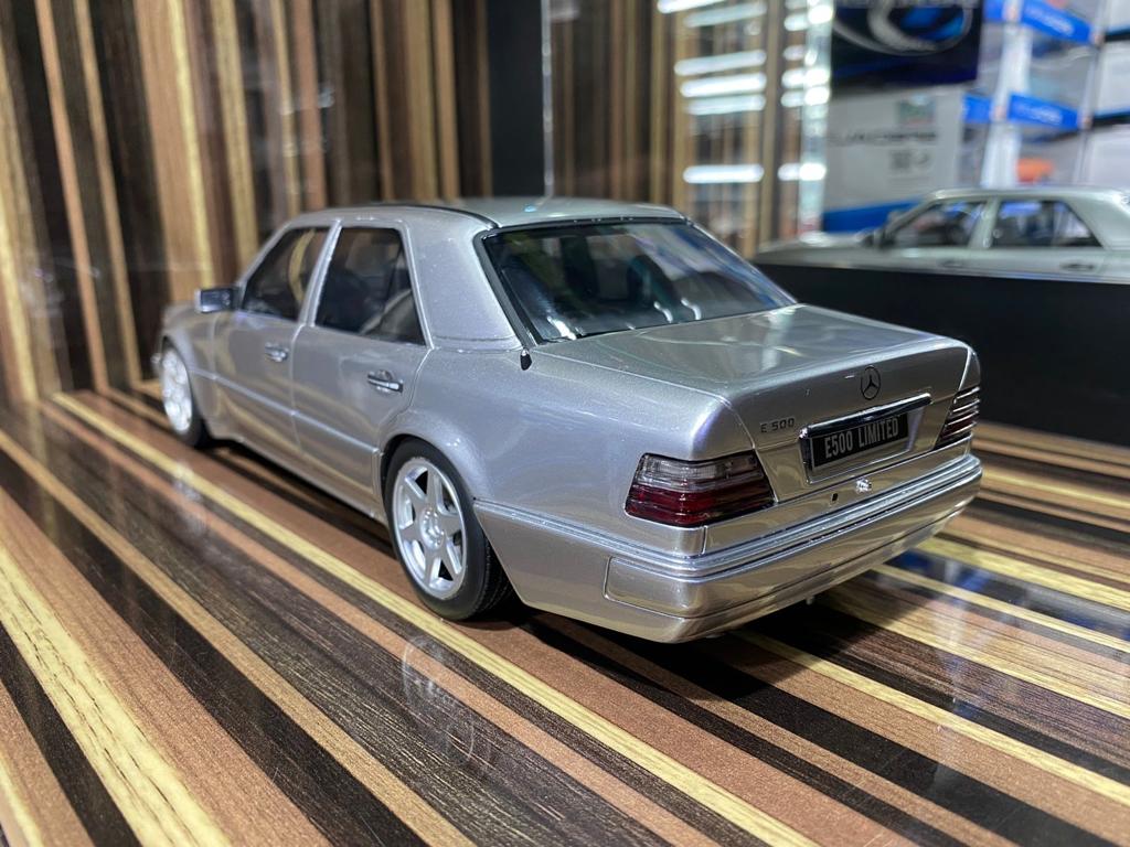 Mercedes-Benz E500 Otto