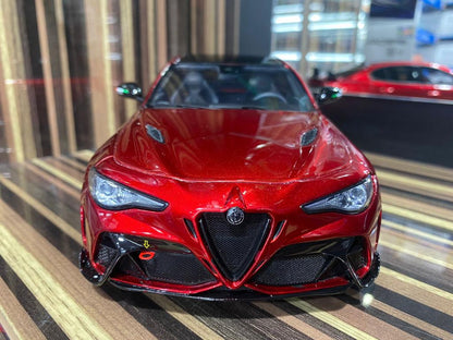 1/18 Alfa Romeo Giulia Quadrifoglio Red Model Car by Otto