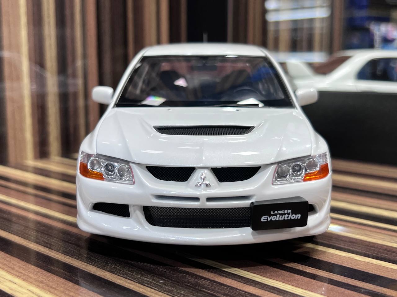 Mitsubishi Lancer Evolution IX SuperA
