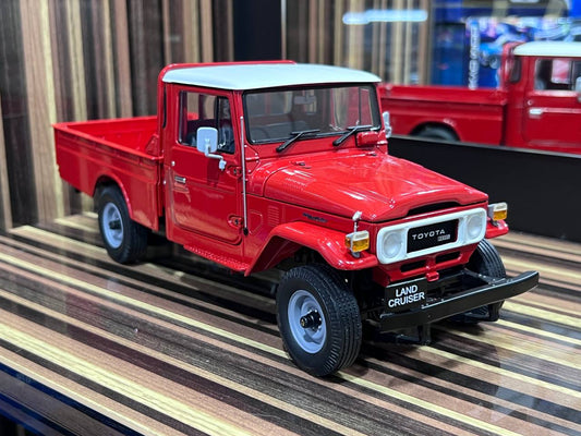 1/18 Diecast Toyota Land Cruiser 40 Pickup Red Kyosho Scale Model Car