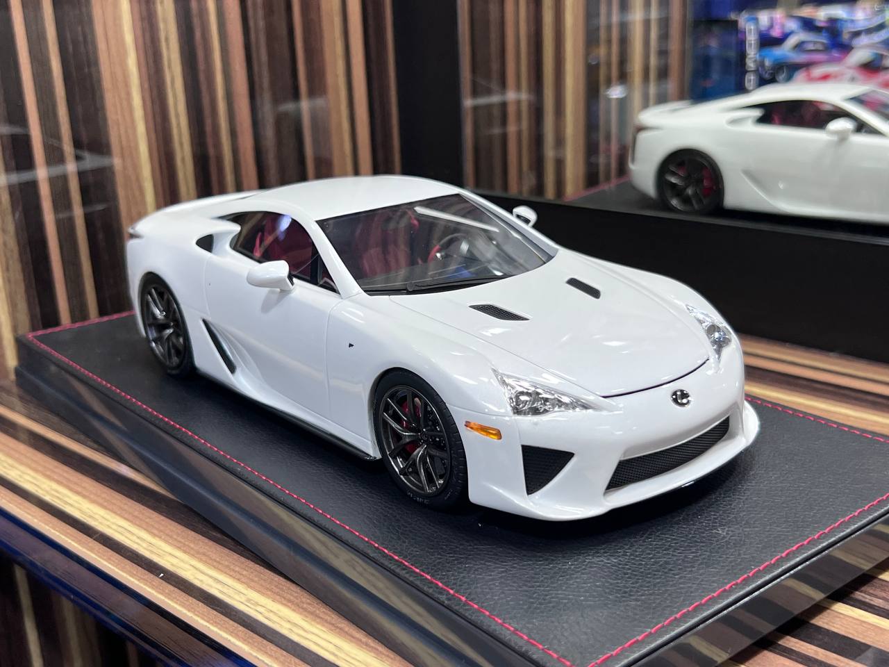 Lexus Scale Is 1/18 Diecast Lexus LFA White IVY Models Scale Model Car – dturman.com