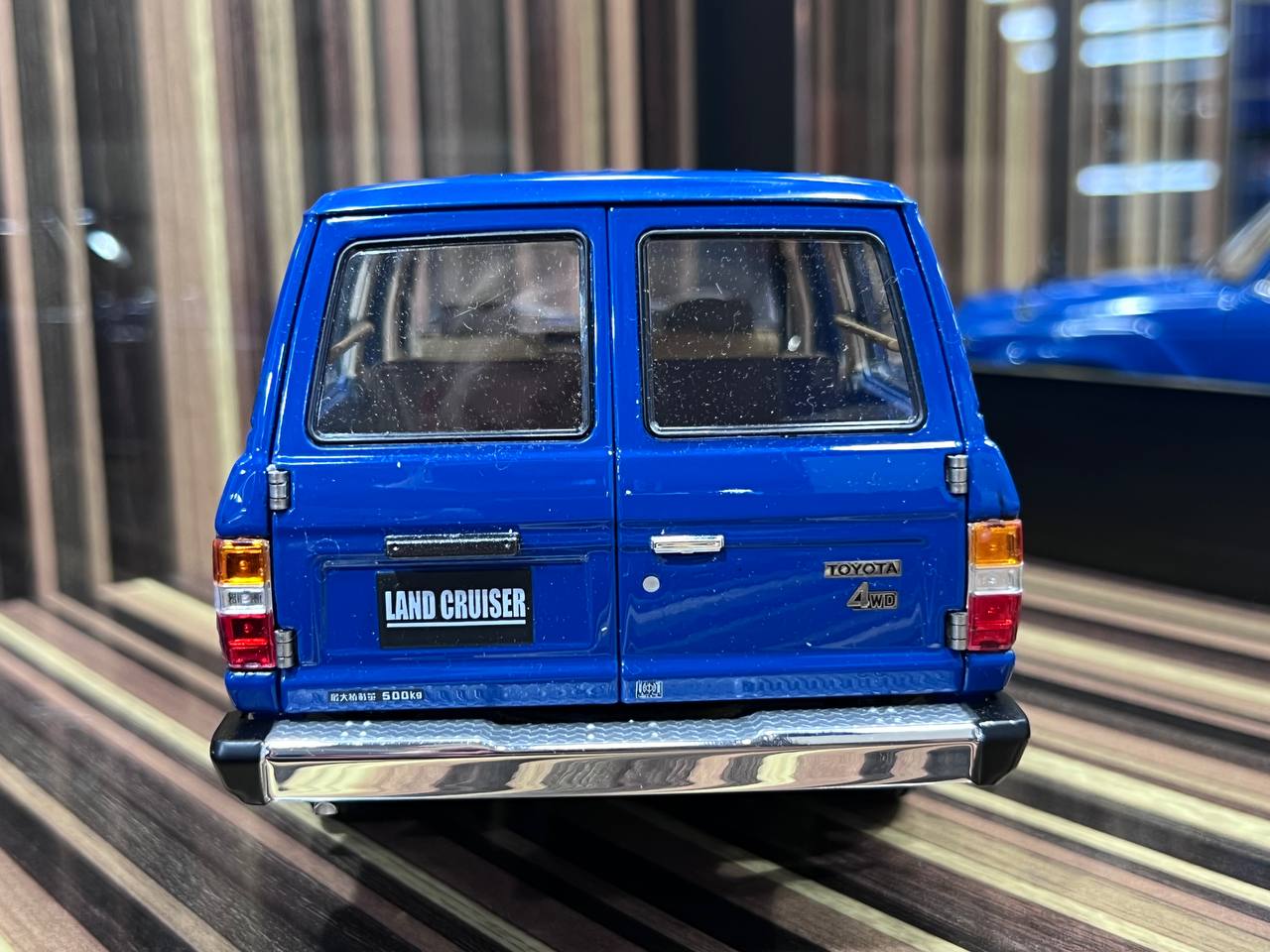 1/18 Diecast Toyota Land Cruiser 60 Kyosho Scale Model Car