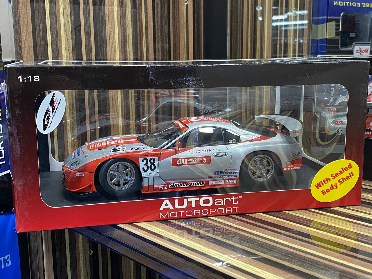 Miniatures 1/18 AUTOart Toyota Miniatures 1/18 AUTOart Toyota