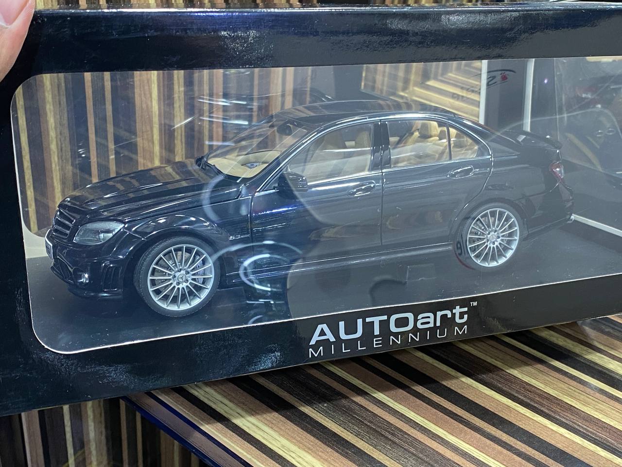1/18 Diecast Mercedes-Benz C63 AMG AUTOart Scale Model Car