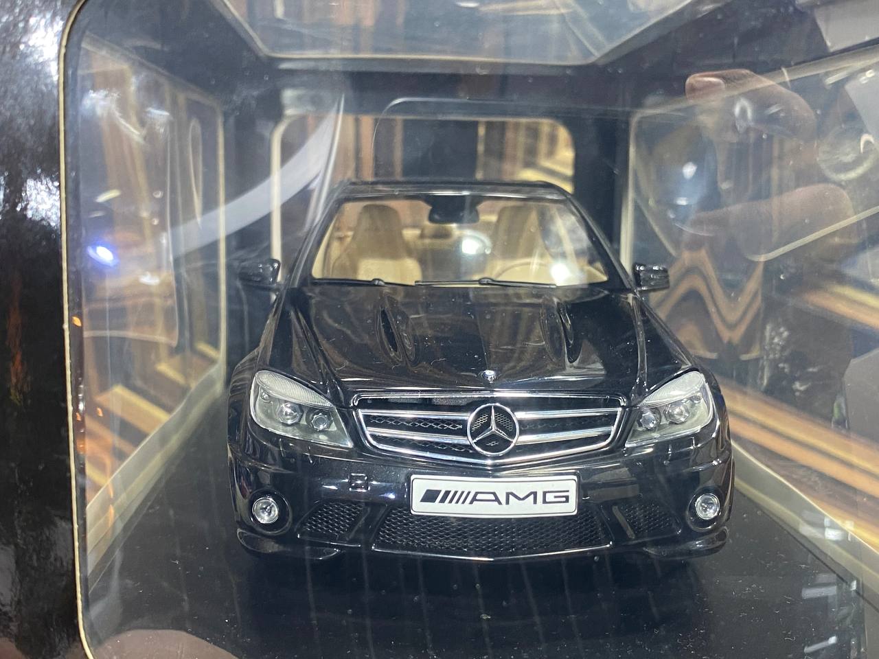 1/18 Diecast Mercedes-Benz C63 AMG AUTOart Scale Model Car