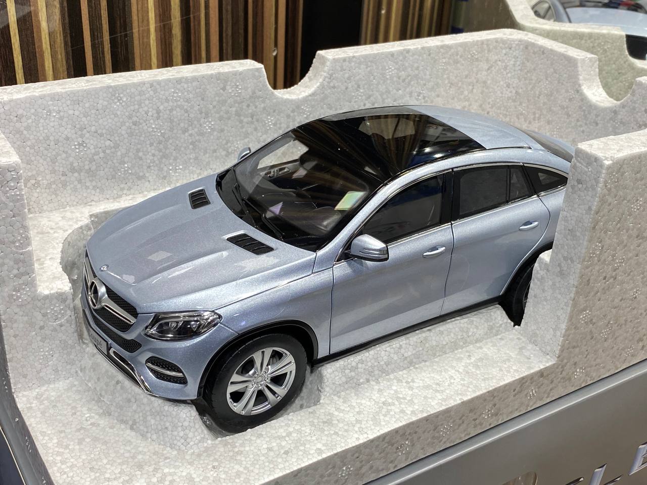 1/18 Diecast Mercedes-Benz GLE-Klasse Silver Norev Scale Model Car