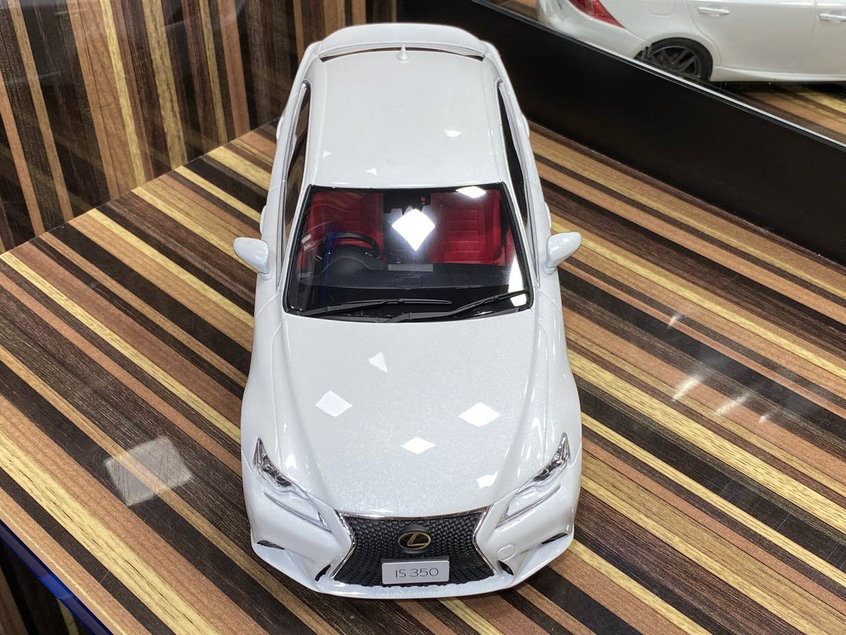 Lexus Scale Is 1/18 Diecast Lexus IS350 White Kyosho Scale Model Car – dturman.com