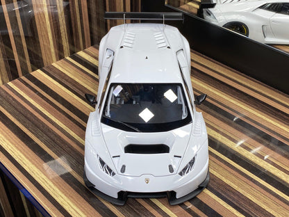 1/18 Diecast Lamborghini Huracan GT3 White AUTOart Scale Model Car