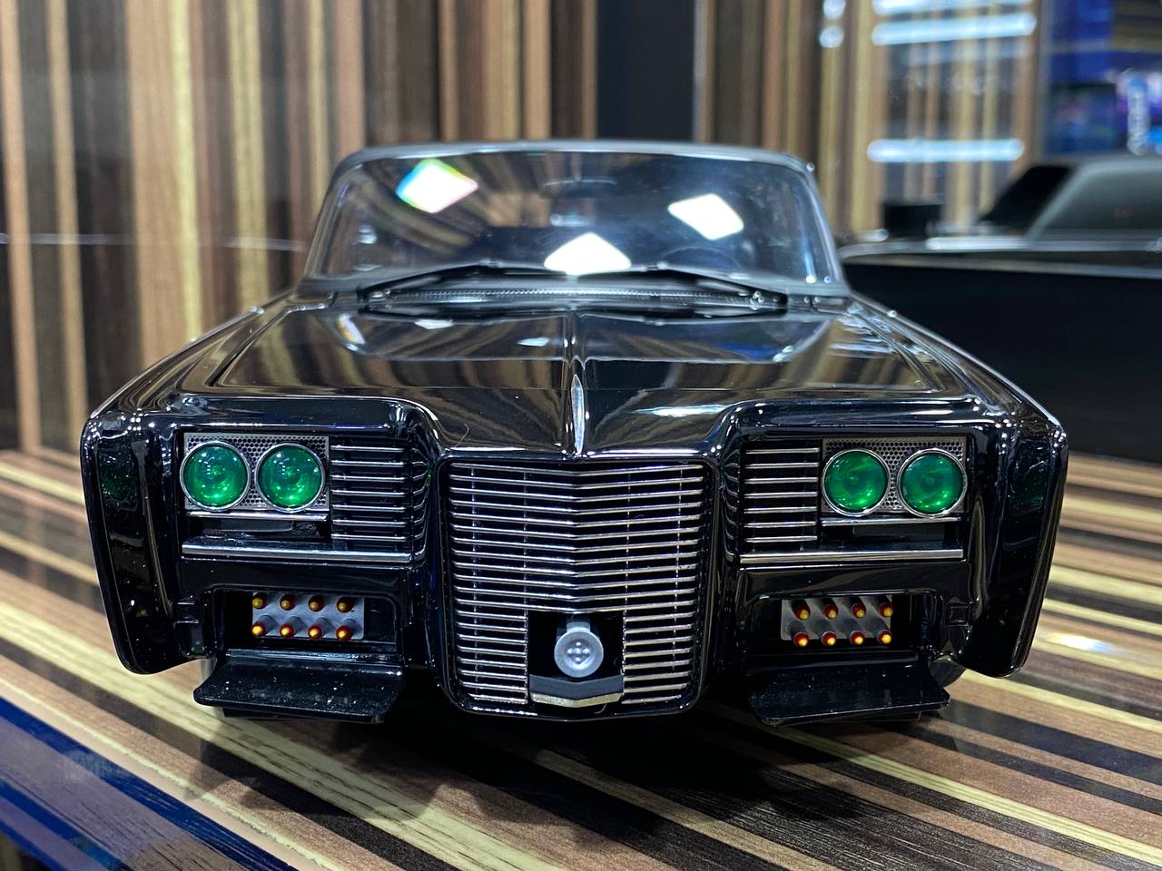 1/18 Diecast Chevrolet Impala Green Hornet AUTOart Scale Model Car - Diecast model car by dturman.com - Auto art