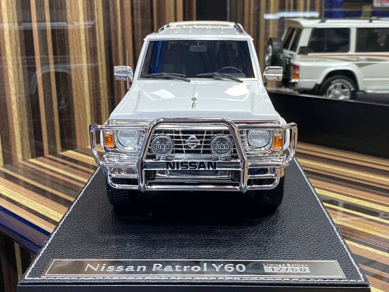 1/18 Diecast Nissan Patrol Super Safari Y60 IVY Models Scale Model Car