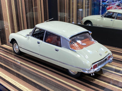 1/18 Diecast Citroen DS23 Norev Scale Model Car - Diecast model car by dturman.com - Norev